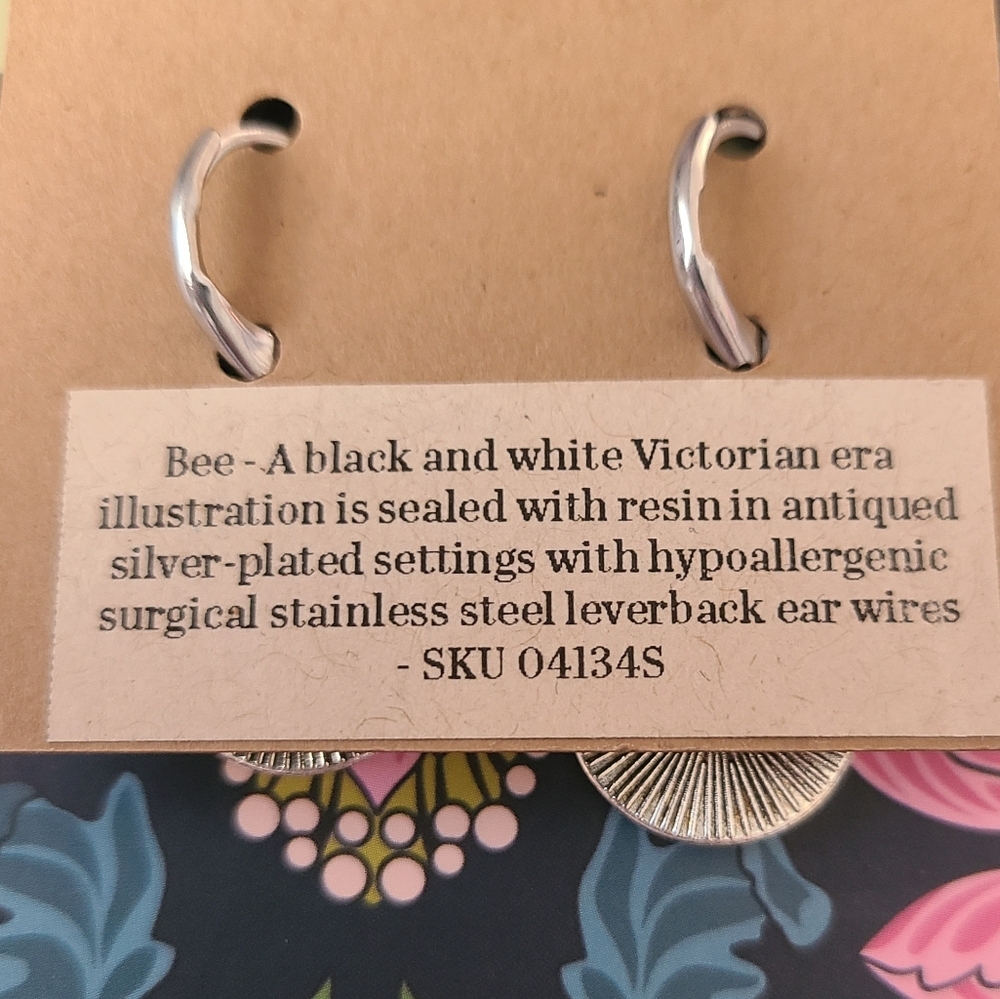 SALE! NWT Christine Stoll Alterd Relics Earrings - Picture 4 of 4